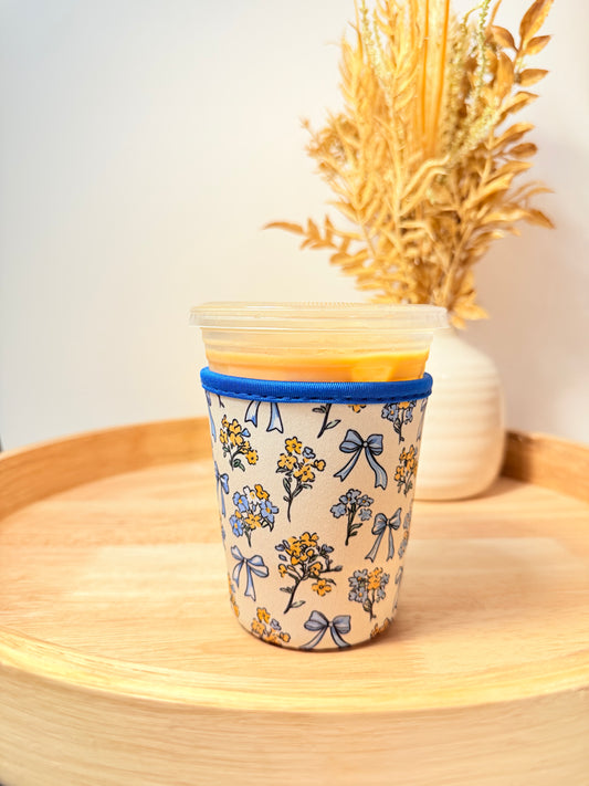 "Bouquets & Bows" Cup Sleeve (Small)