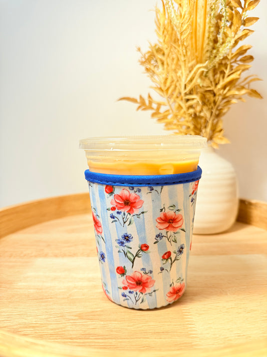 "Blooming Blues" Cup Sleeve (Small)
